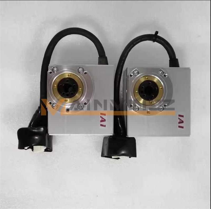 Used One IAI RCP2-RTC-I-28P-30-330-P3-X08 rotary cylinder, beautiful appearance