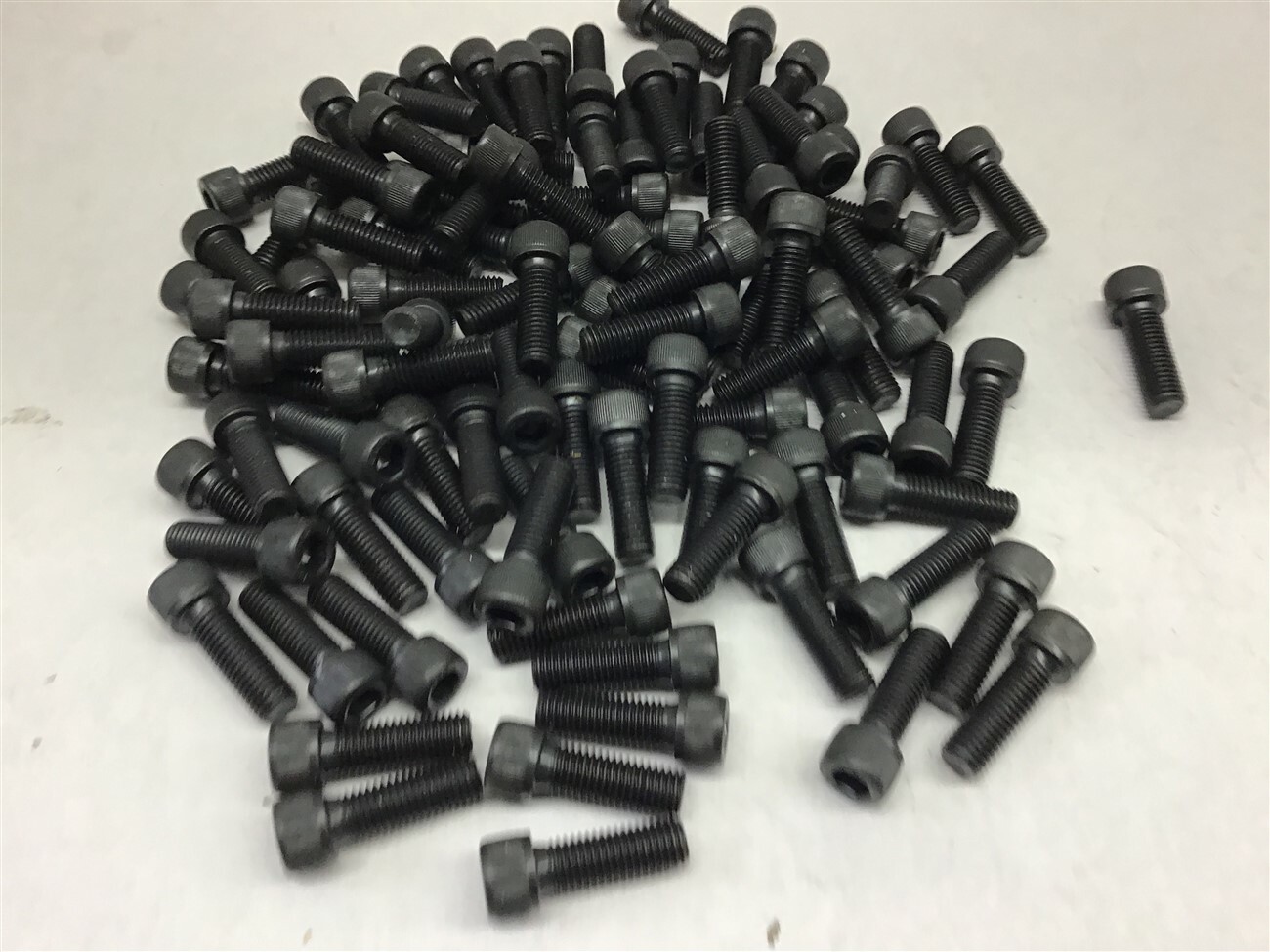 Unbrako 1111471 1/4-28×3/4 Socket Head Cap Screw box of 100 pcs