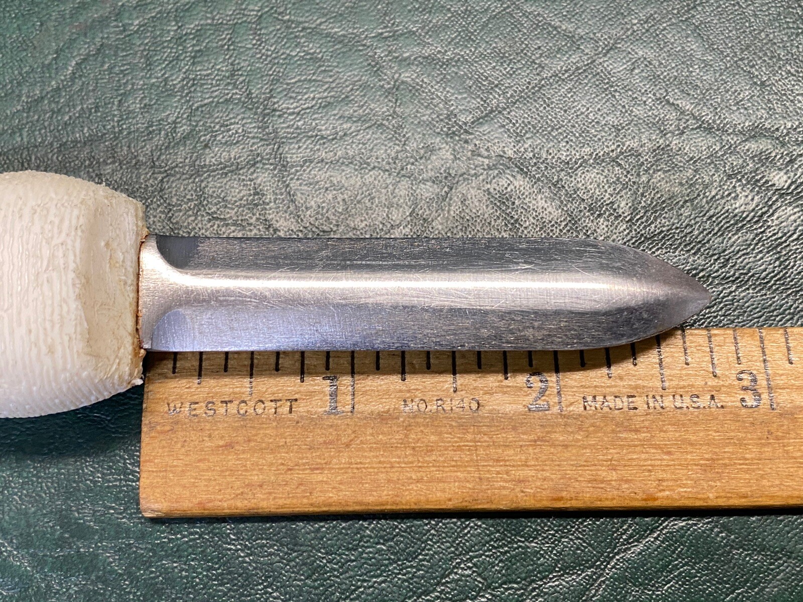 DEXTER RUSSELL OYSTER SHUCKER White S121 Sani-Safe Made In USA