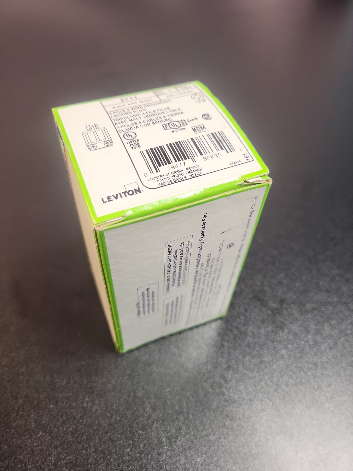NIB Leviton 3 Pole, 4 Wire Grounding Locking Plug 30A 125/260 L14-30 Cord Cap