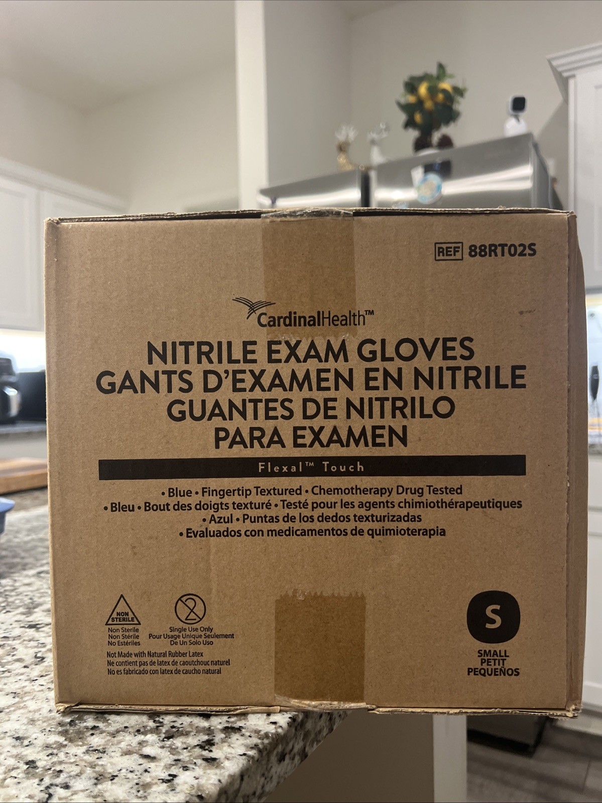 Cardinal Health nitrile exam gloves size Small 2500 per case
