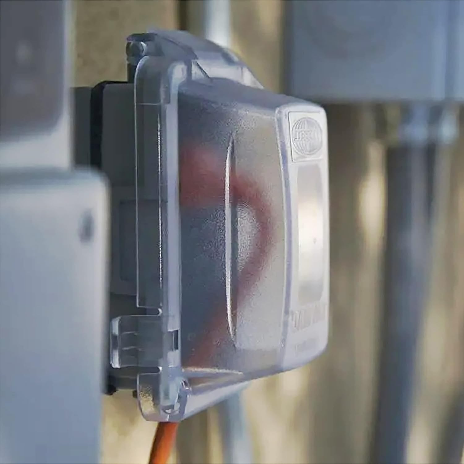 Durable Clear Polycarbonate Weatherproof Cover for 1-Gang Outlets – NEMA Rated