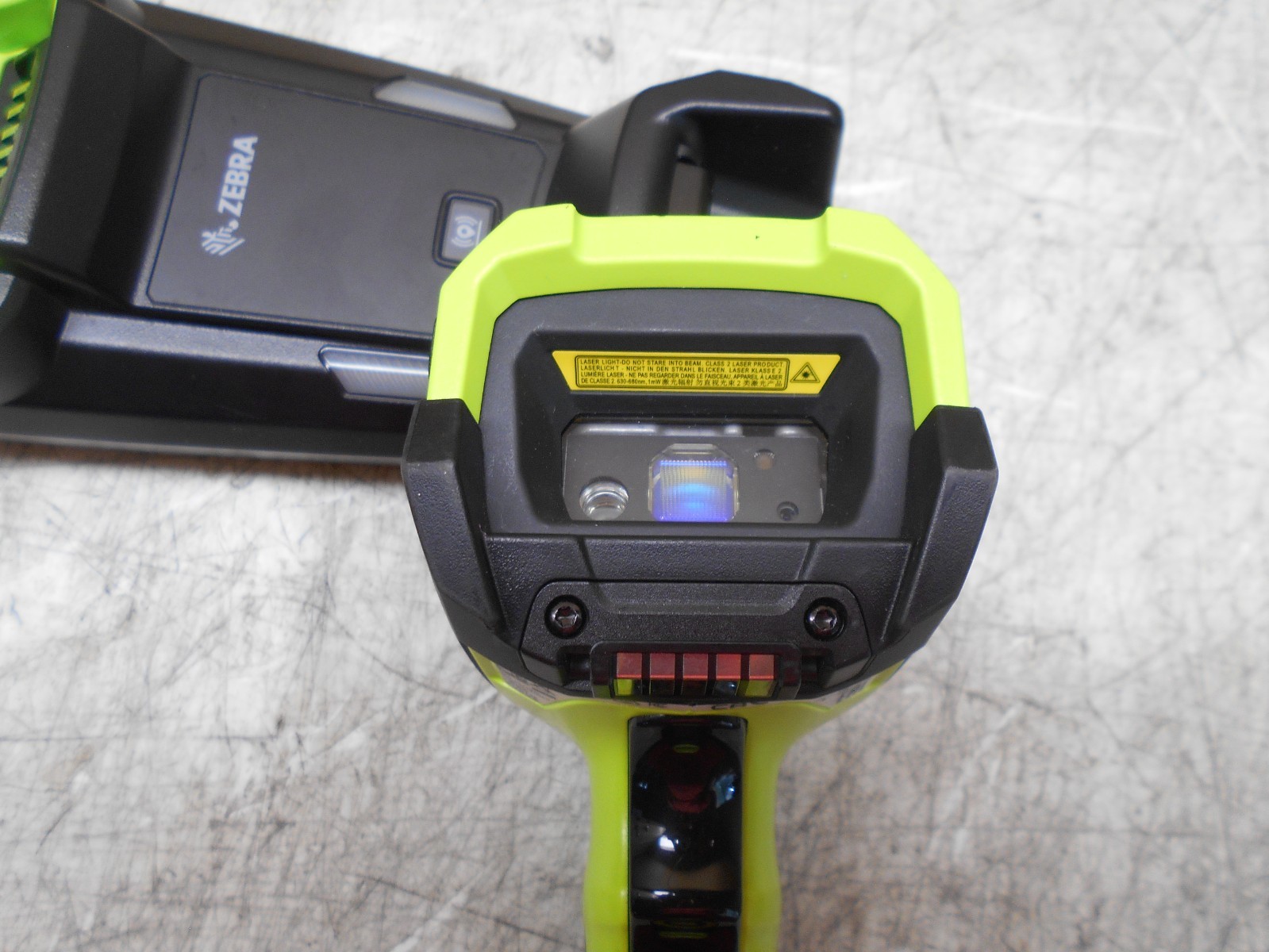 Nice Zebra DS3678-ER Extended Range Wireless Barcode Scanner Kit