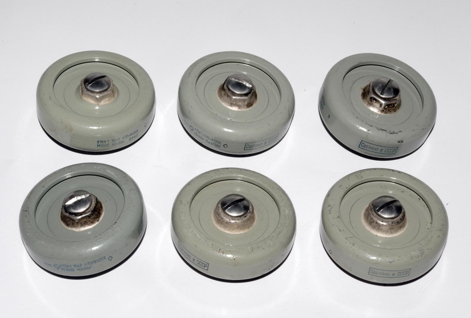 10pcs – K15U-1 470pF 15kV 15000V 40 kVAr HV Doorknob ceramic capacitors К15У-1