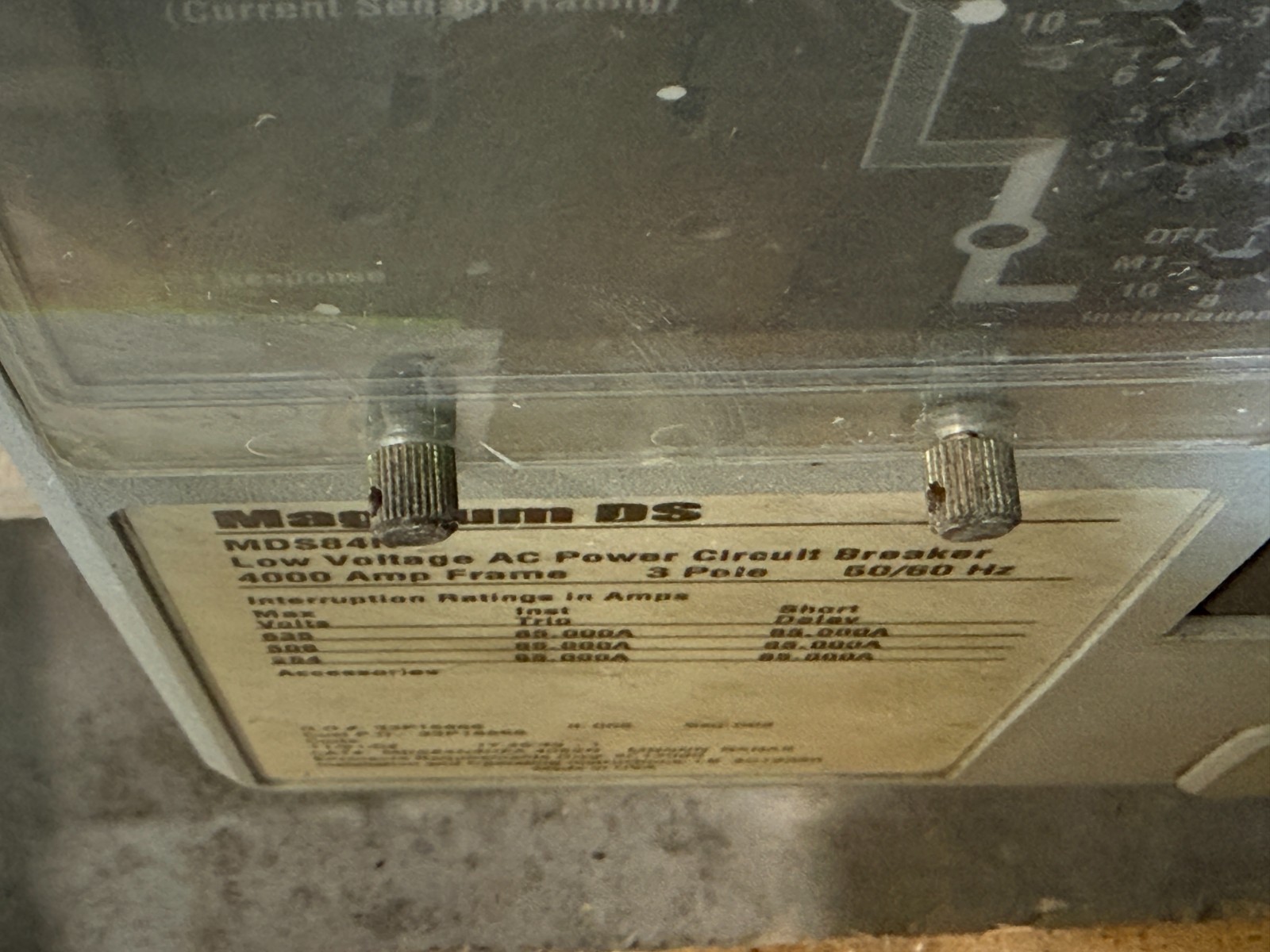 Cutler-Hammer Magnum DS MDS84N 4000A 600V Low-Voltage Power Circuit Breaker – Di