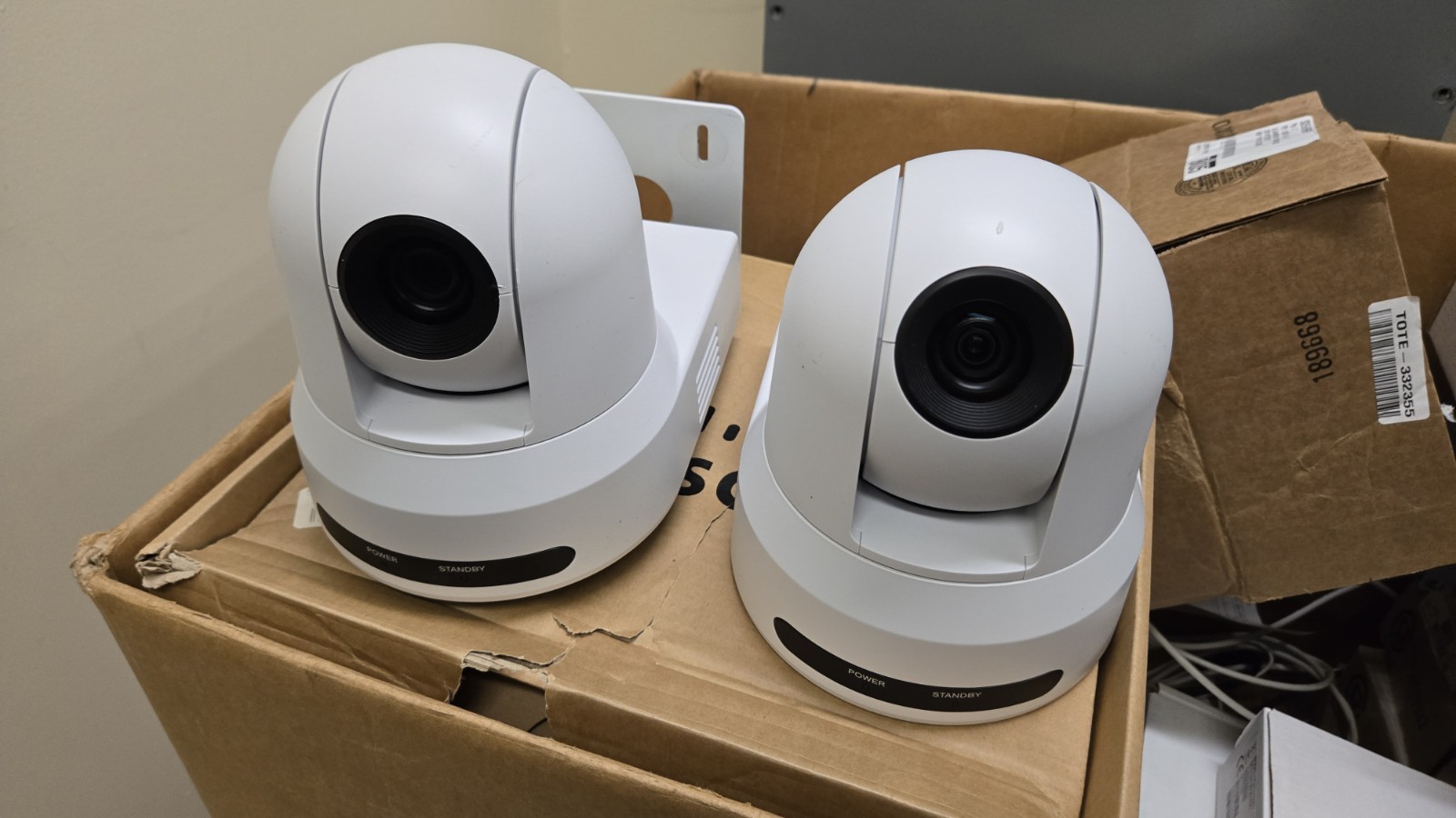Cisco EVI-X200C Webex PTZ 4K Video Conference Camera Sony