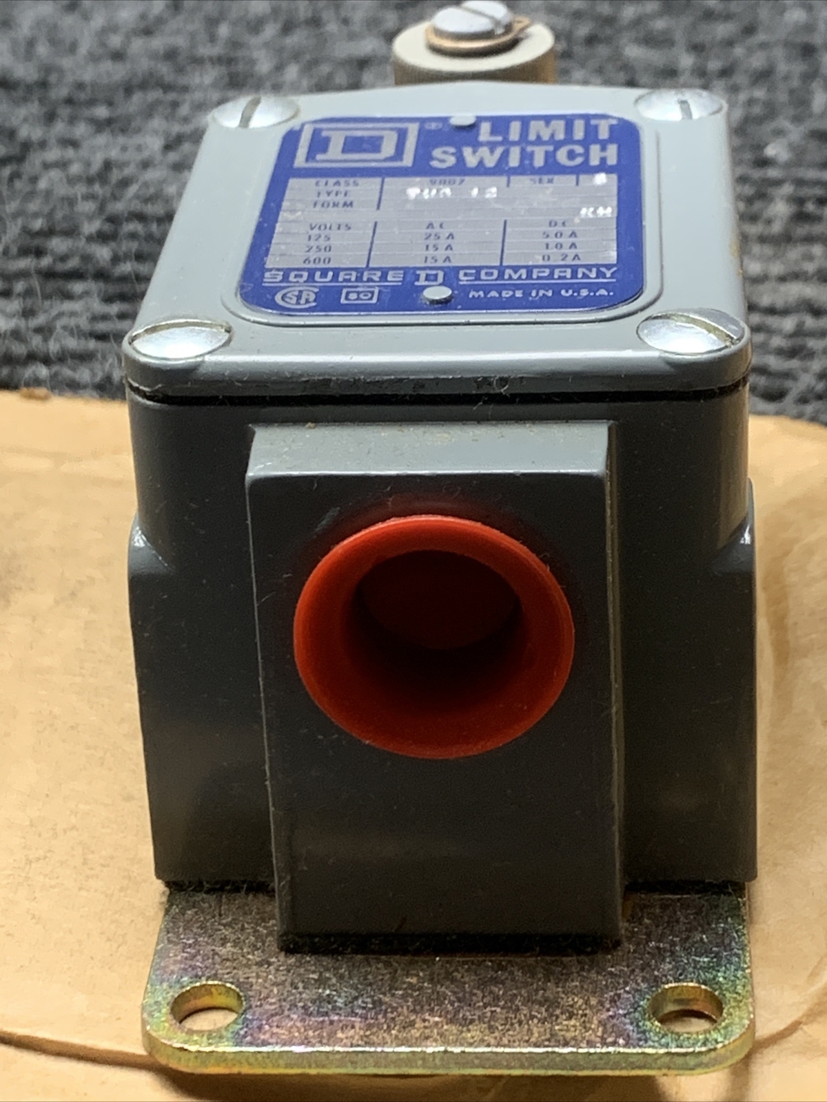 Square D 9007 TUD-12 Limit Switch 125/250/600v-ac/dc