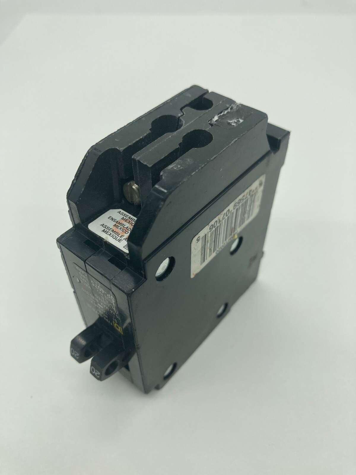 HOMLINE HOMT2020 Two 1 Pole 20 Amp 120V HOMT Tandem Plug In Twin Circuit Breaker