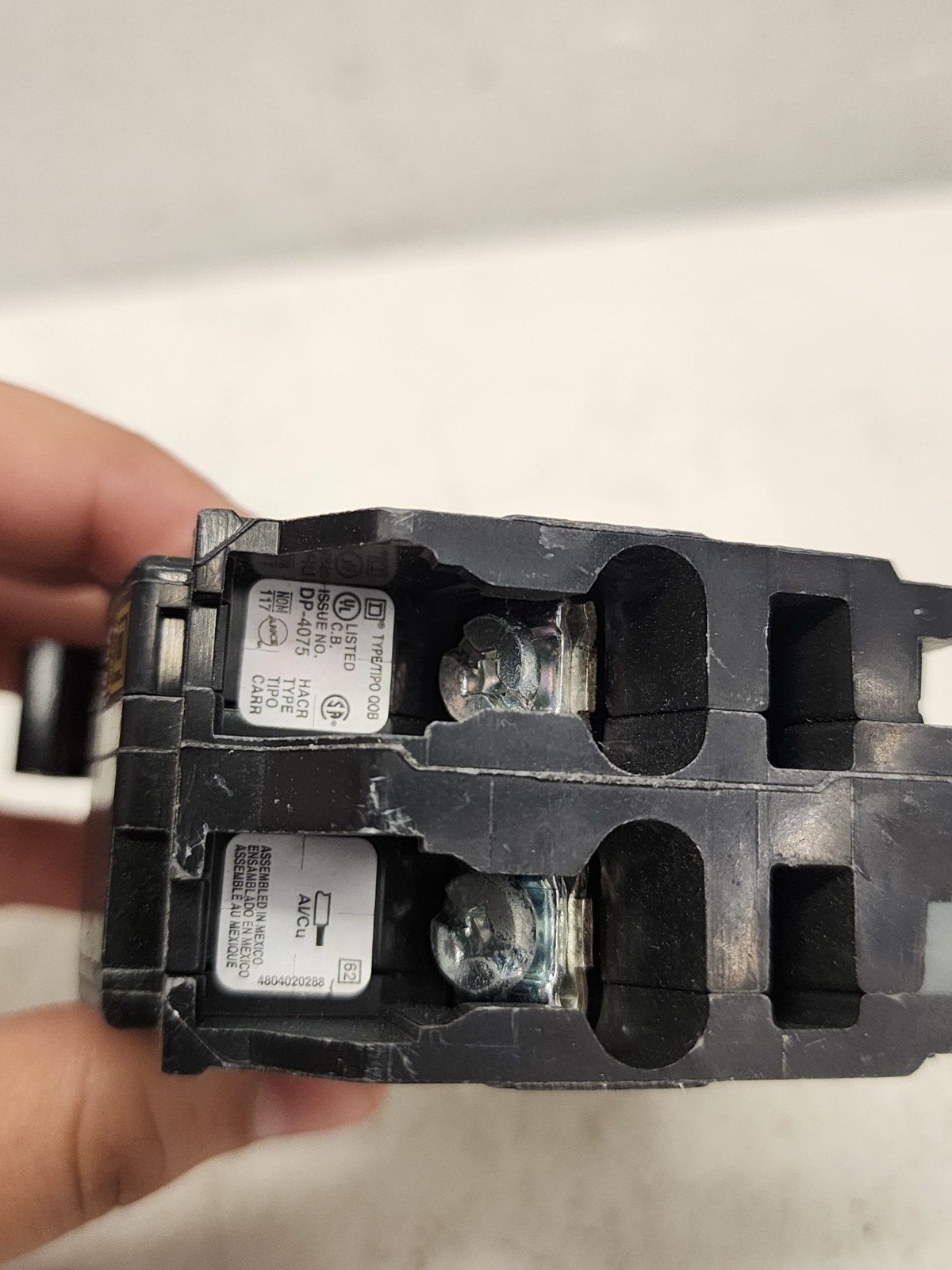 (7) Square D QO230 2-Pole 30 Amp 120/240V Plug-In Breaker Yellow D Trip Window