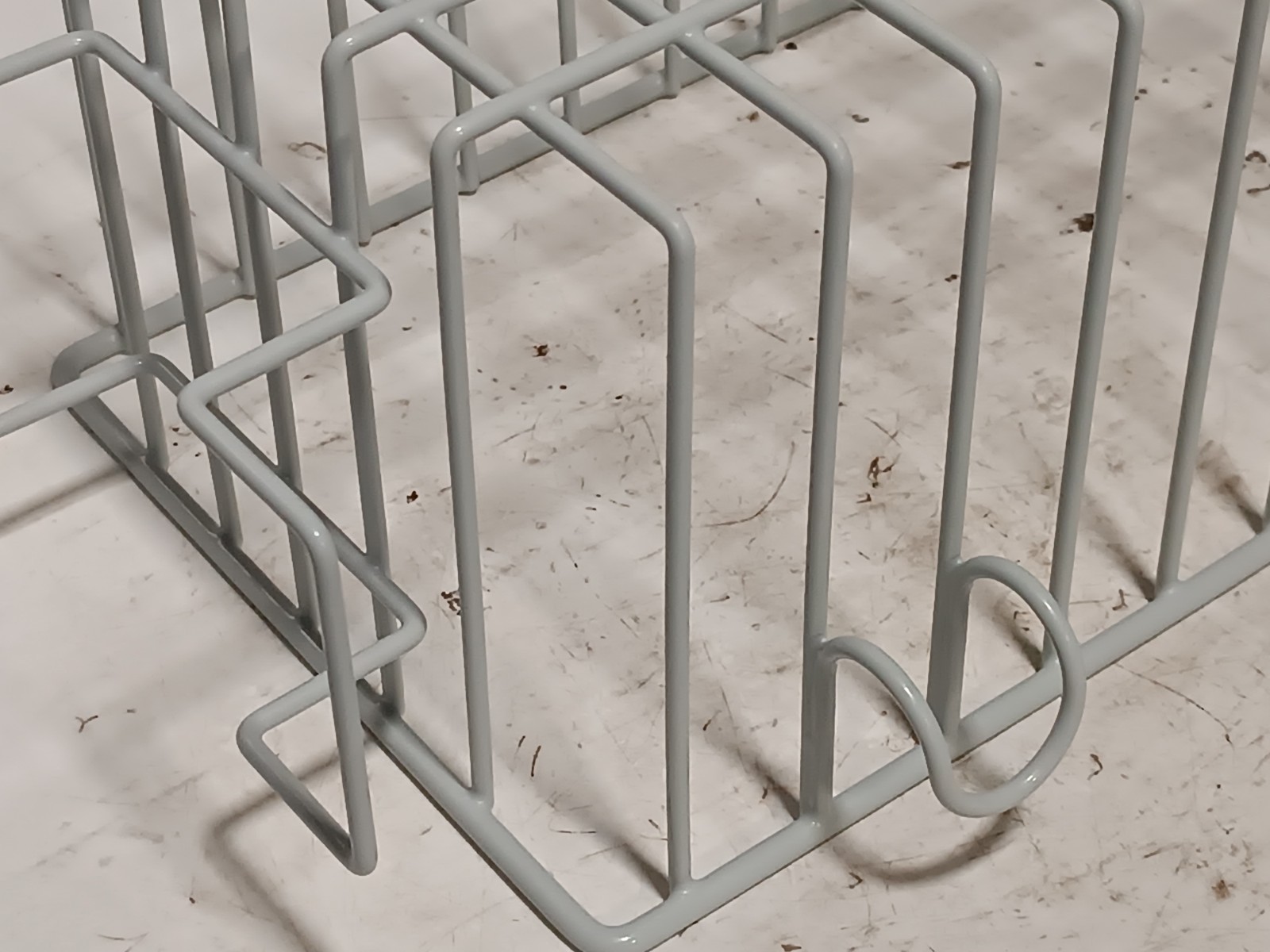 GCX RSL-0003-09 Roll Stand Utility Basket 12.75in W, 5.9in H, 7.5in D in box