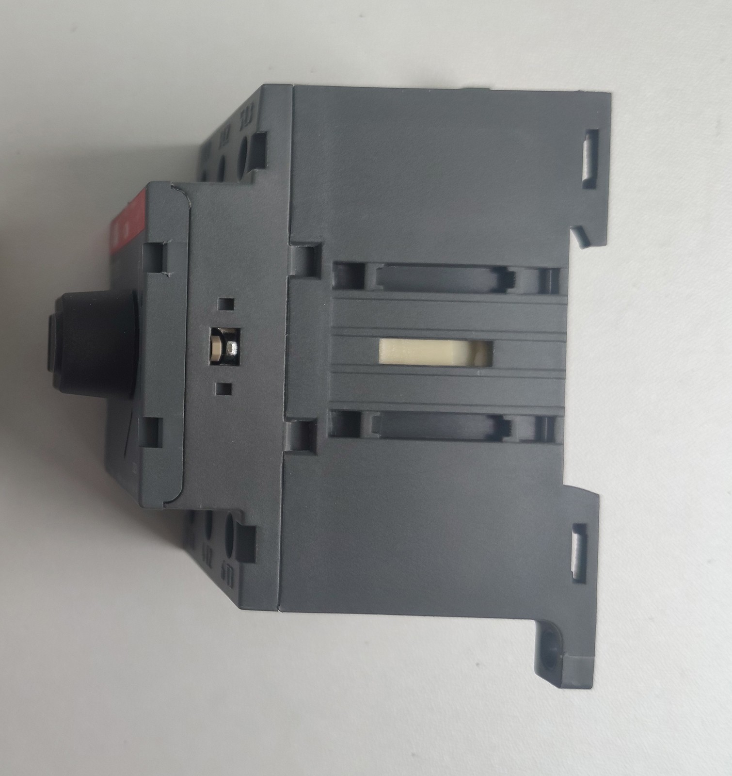 ABB OT80F3 Switch Disconnector 1SCA105798R1001 3-pole, front operated
