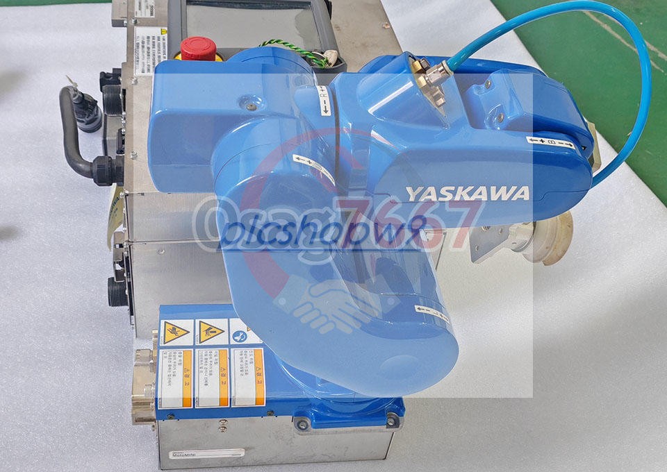 USED YASKAWA MOTOMINI ROBOT 0.5KG(YRC1000MICRO CONTROLLER JZRCR-APP01-1 PENDANT)