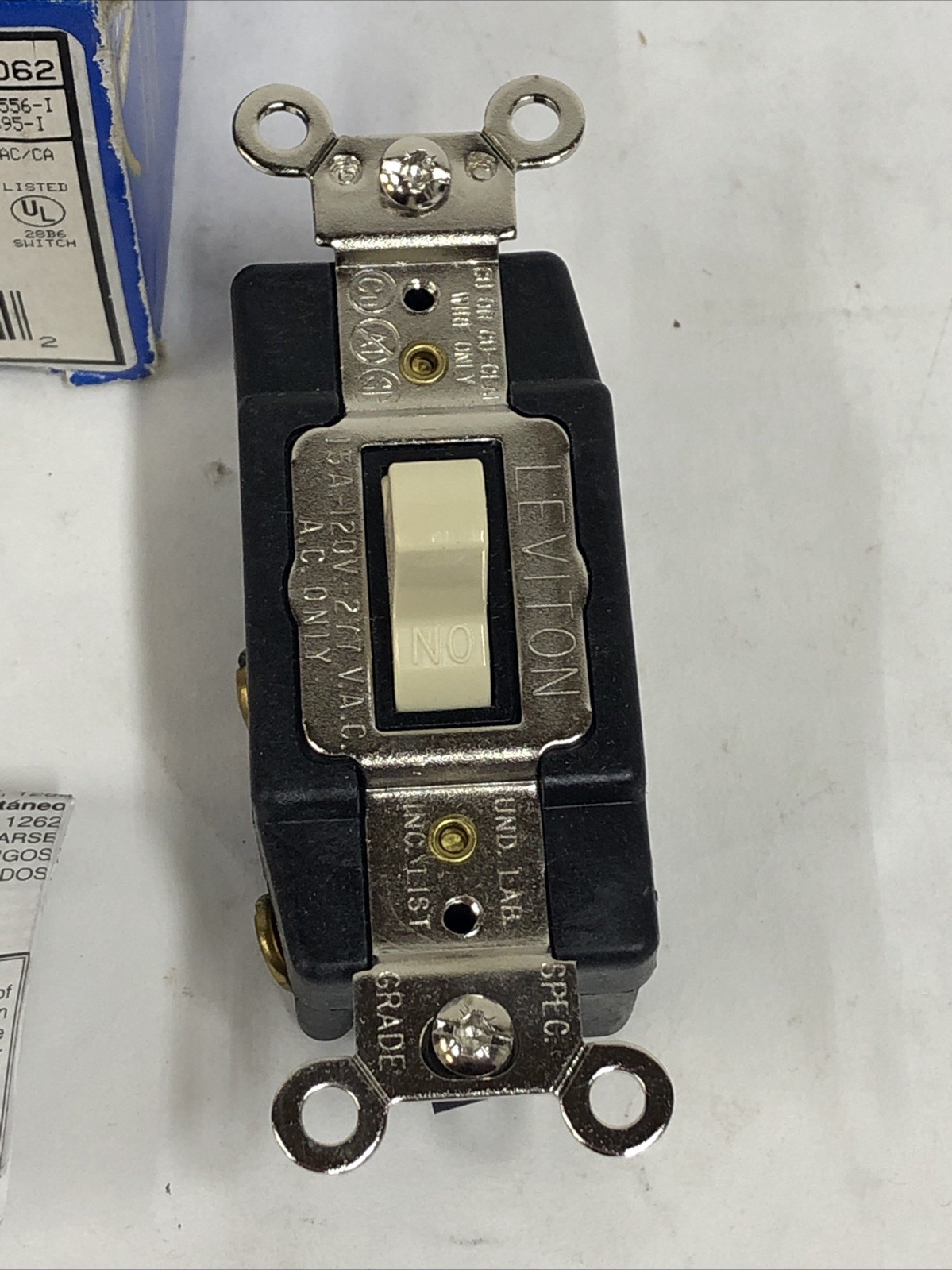 Pass & Seymour 1256-I Switch Toggle Quiet 3 Position Momentary Contact DPDT 15A