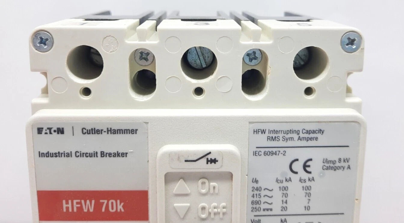 CUTLER HAMMER HFWF3100VL3 POLE 100 AMPS HFW 70K CIRCUIT BREAKER 690VAC