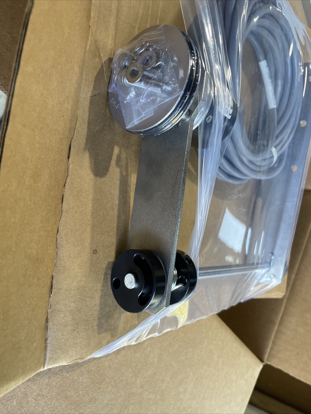 DYNAPER H21240000126XA7 ENCODER 3/8” Shaft Assembly. 5760820-IJ Rev M. Pre-wired