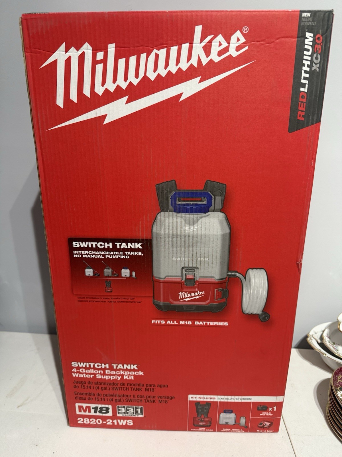 Milwaukee 2820-21WS M18 4-Gallon Backpack Water Supply Kit Battery& Charger