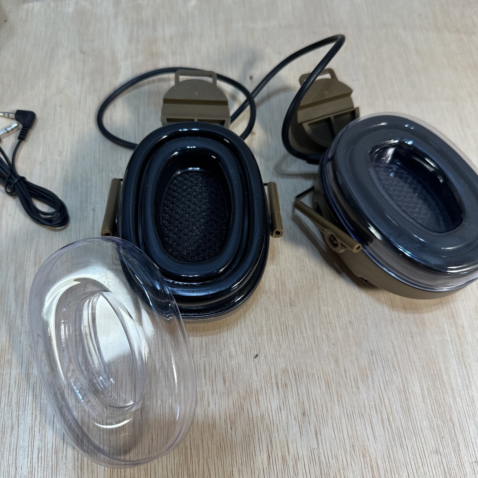 Tactical Ear Protection for Helmet *NIB* Noise-Reduction Brown TACGZGJSM GJ029CB