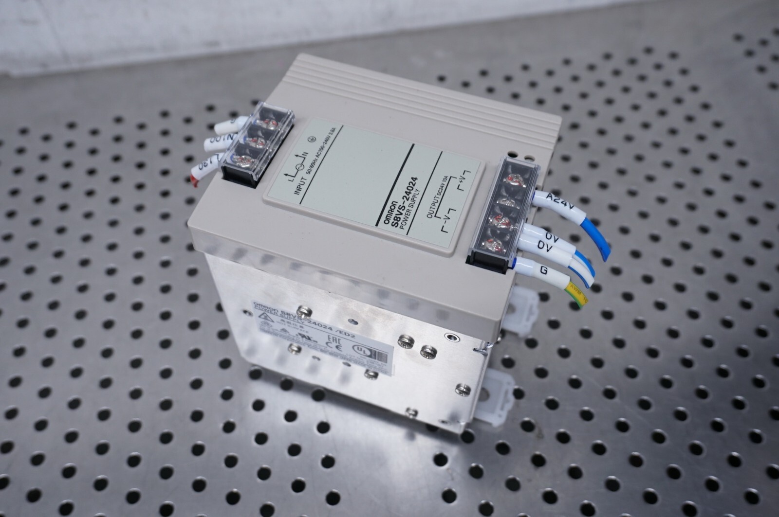 Omron S8VS-24024/ED2 Power Supply