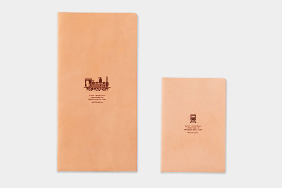 TRAVELER’S Notebook Original Tochigi Leather Folder Regular & Passport size