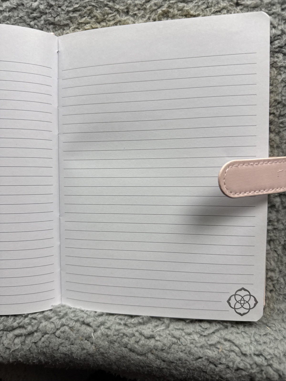 Kendra Scott Journal – Pink: Faux Leather Hard Cover, 6×8 Inches, 100 Lined Page