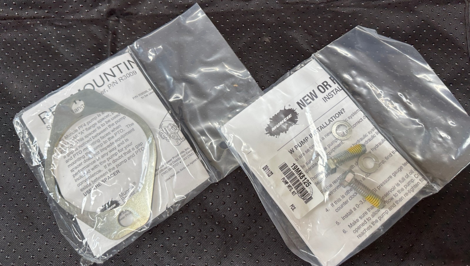 Muncie PF4-502-16ASRR – Gear Pump 11 spline – New in Box
