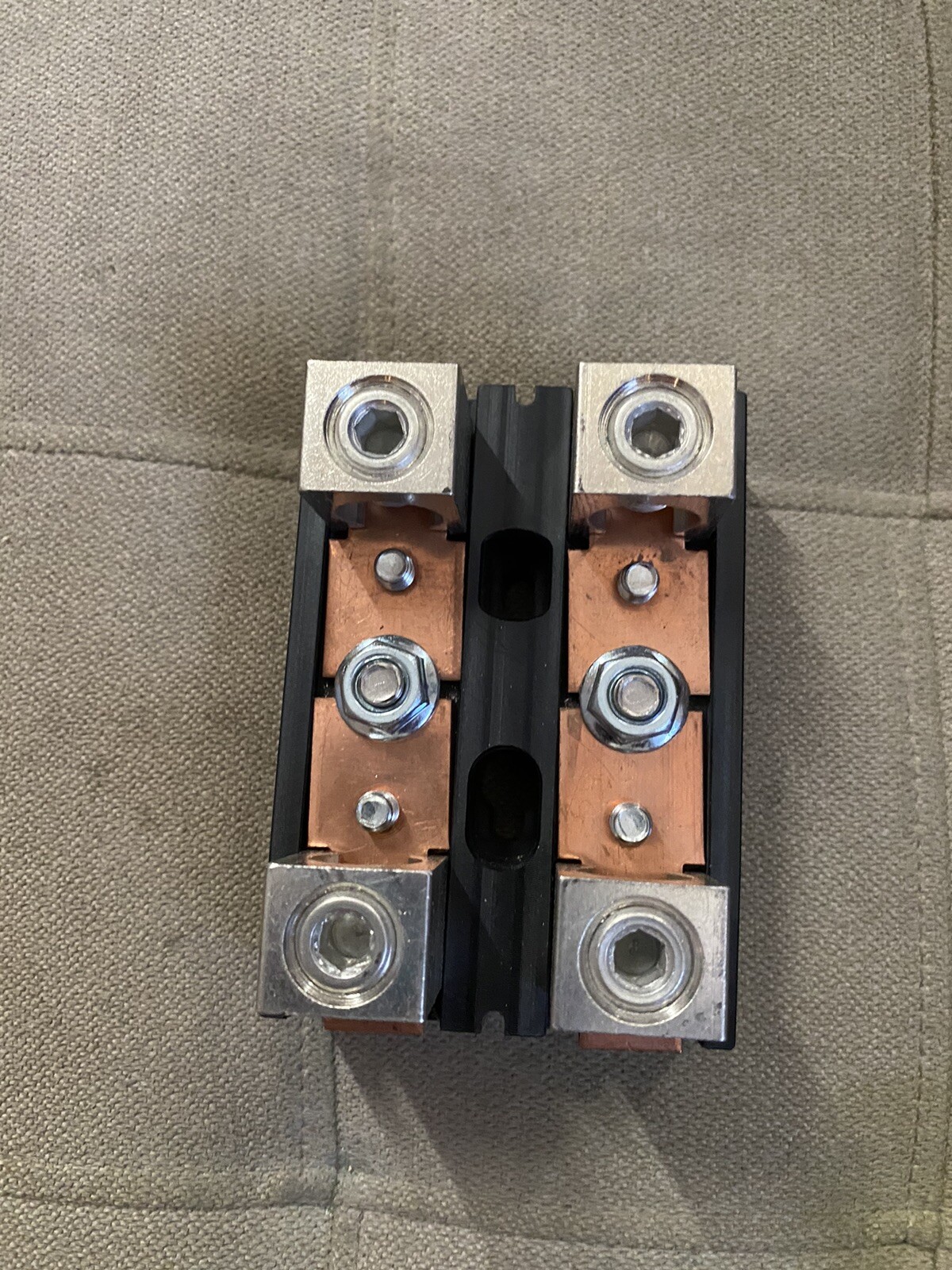 Test Block 200 Amp It’s a replacement for a MILBANK.