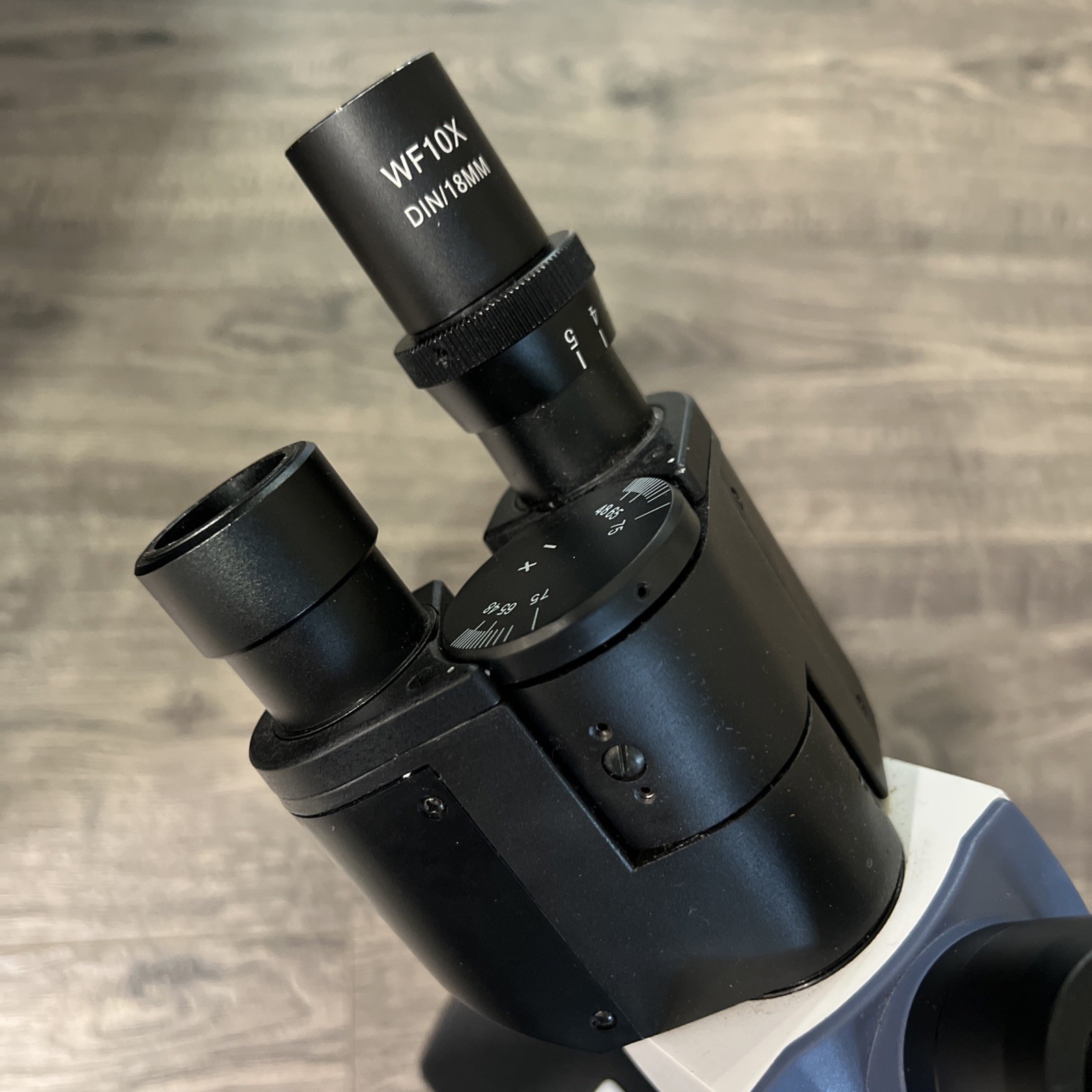SWIFT SW380T 40X-2500X Magnification Trinocular Compound Microscop