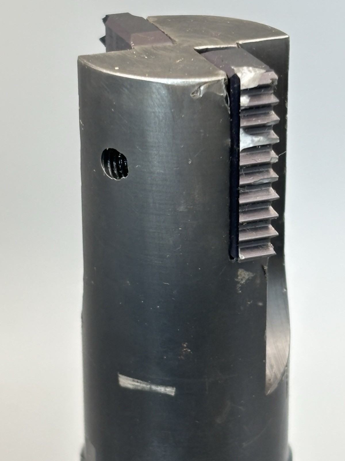 STS 1″ TMX0100.118.2.21 Indexable Two Flute Thread Mill 1″ Shank 4-1/4″ OAL