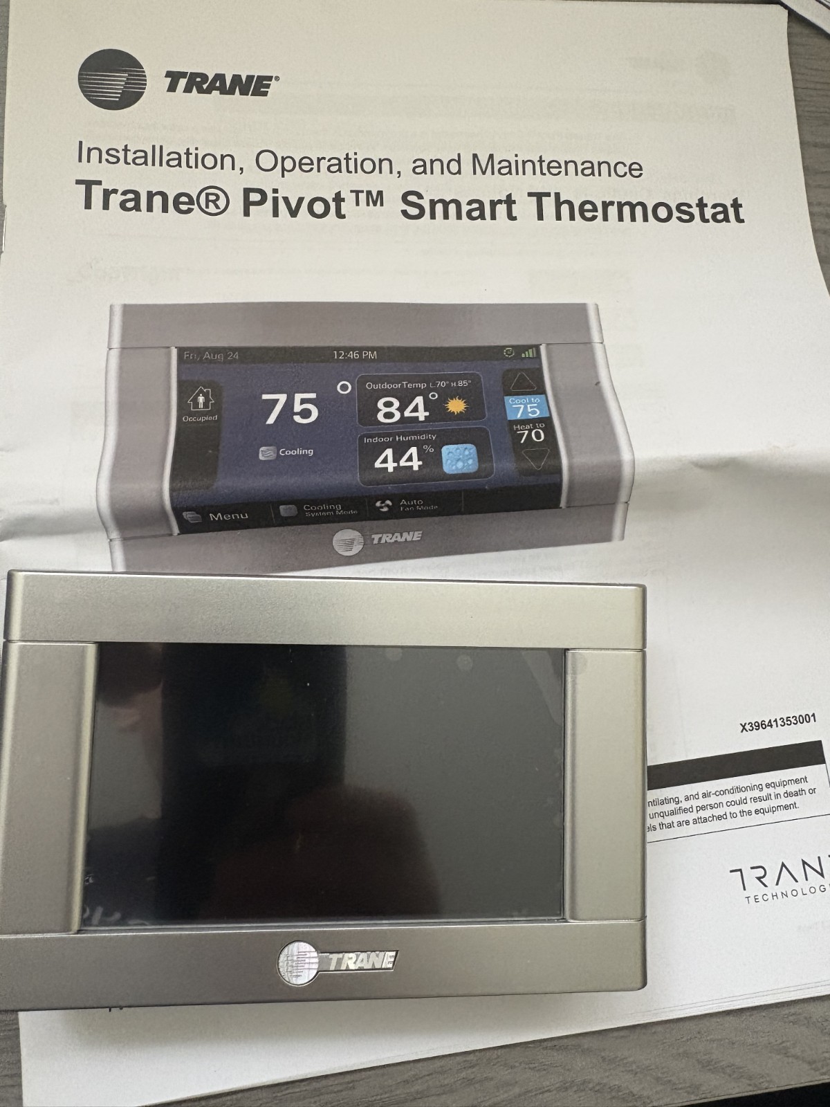 Trane Thermostat TCONT830AS52DB