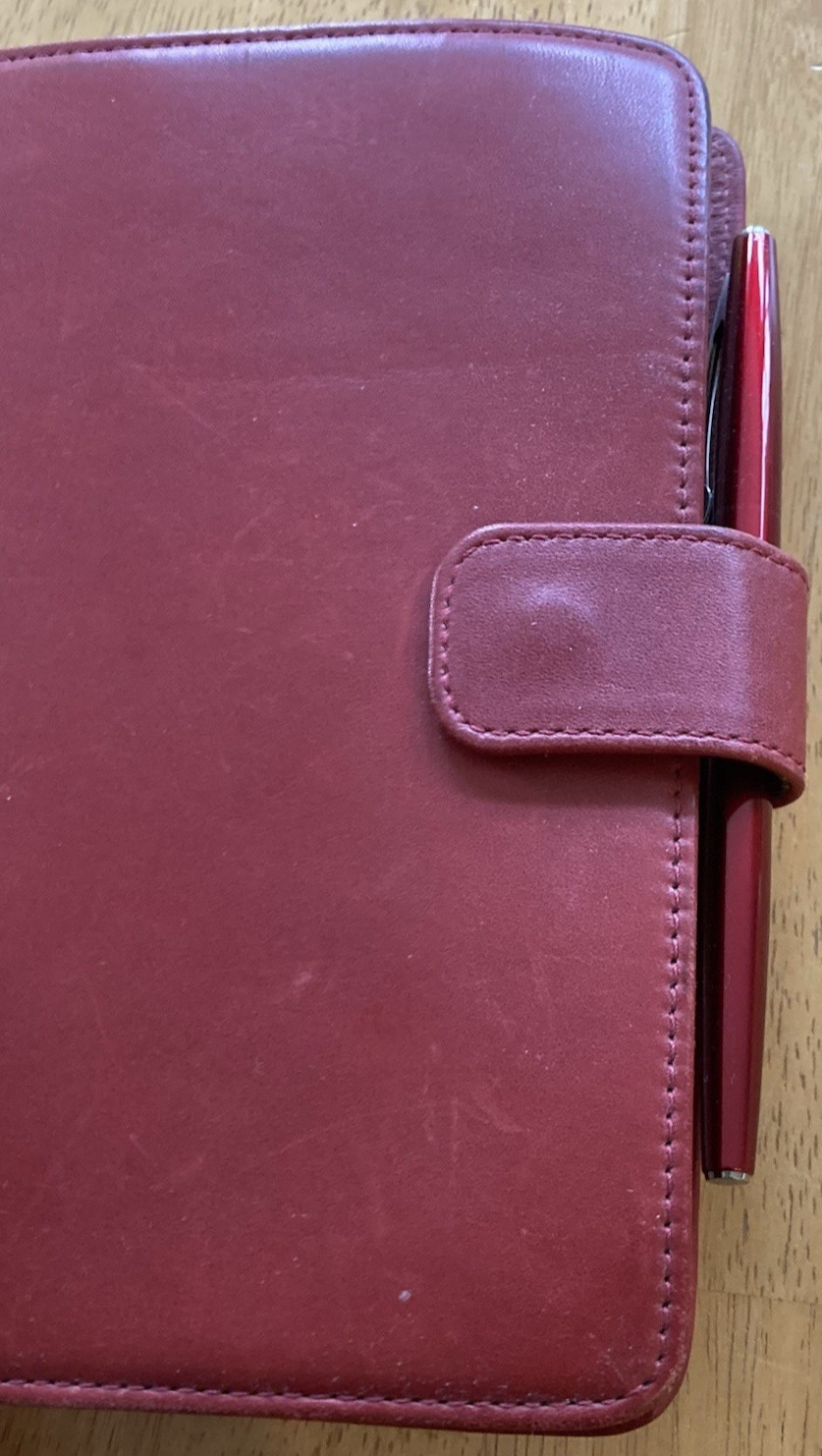 Vintage Filofax Leather Organizer Red USA 1996 from Luttmann’s Luggage 6-ring
