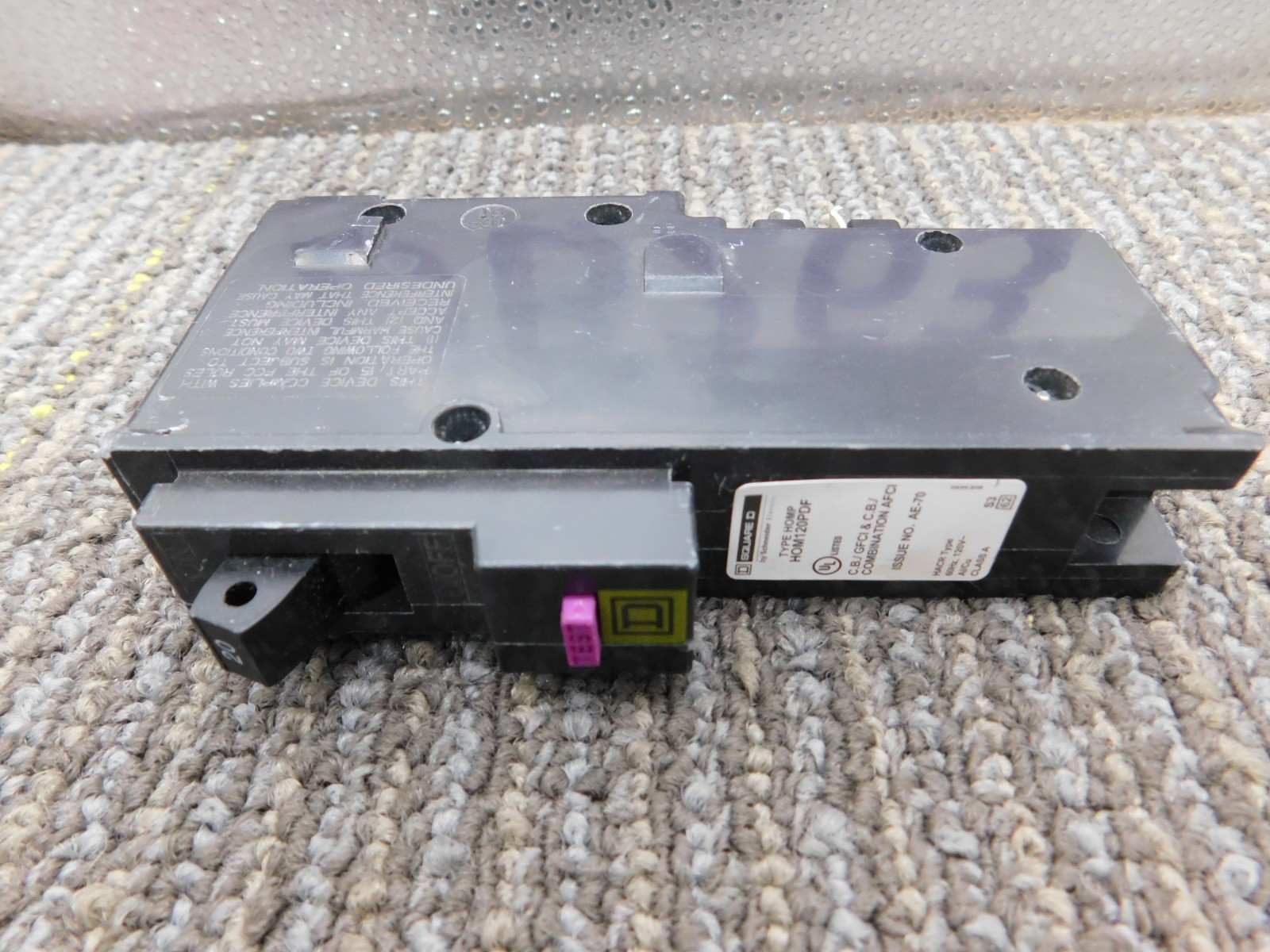 NEW Square D HOM120PDF 120V 20A Single-Pole Circuit Breakers