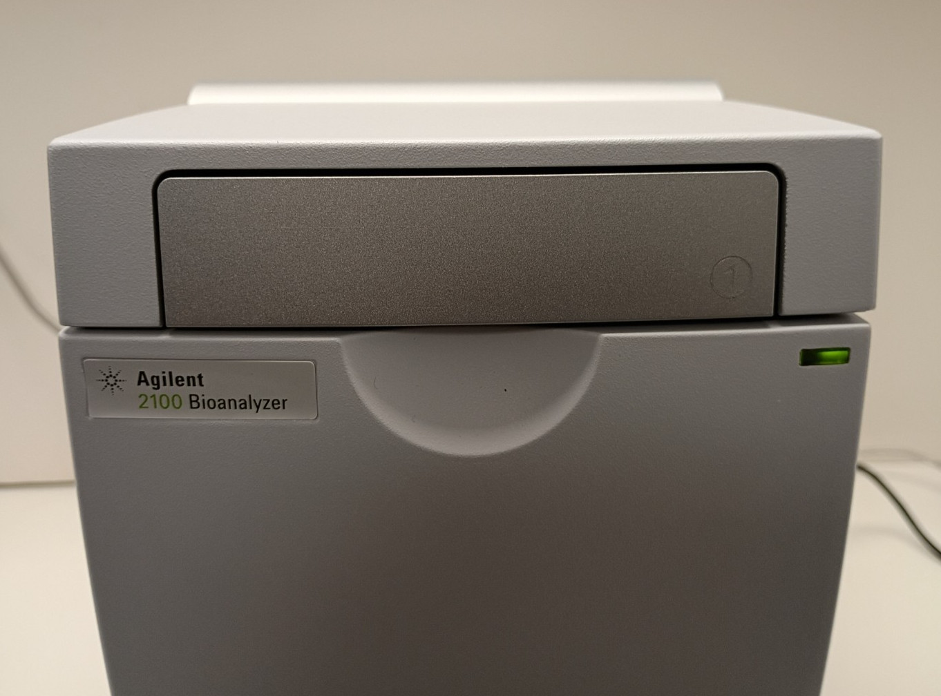 Agilent 2100 Bioanalyzer G2939A, WORKING, includes test chips