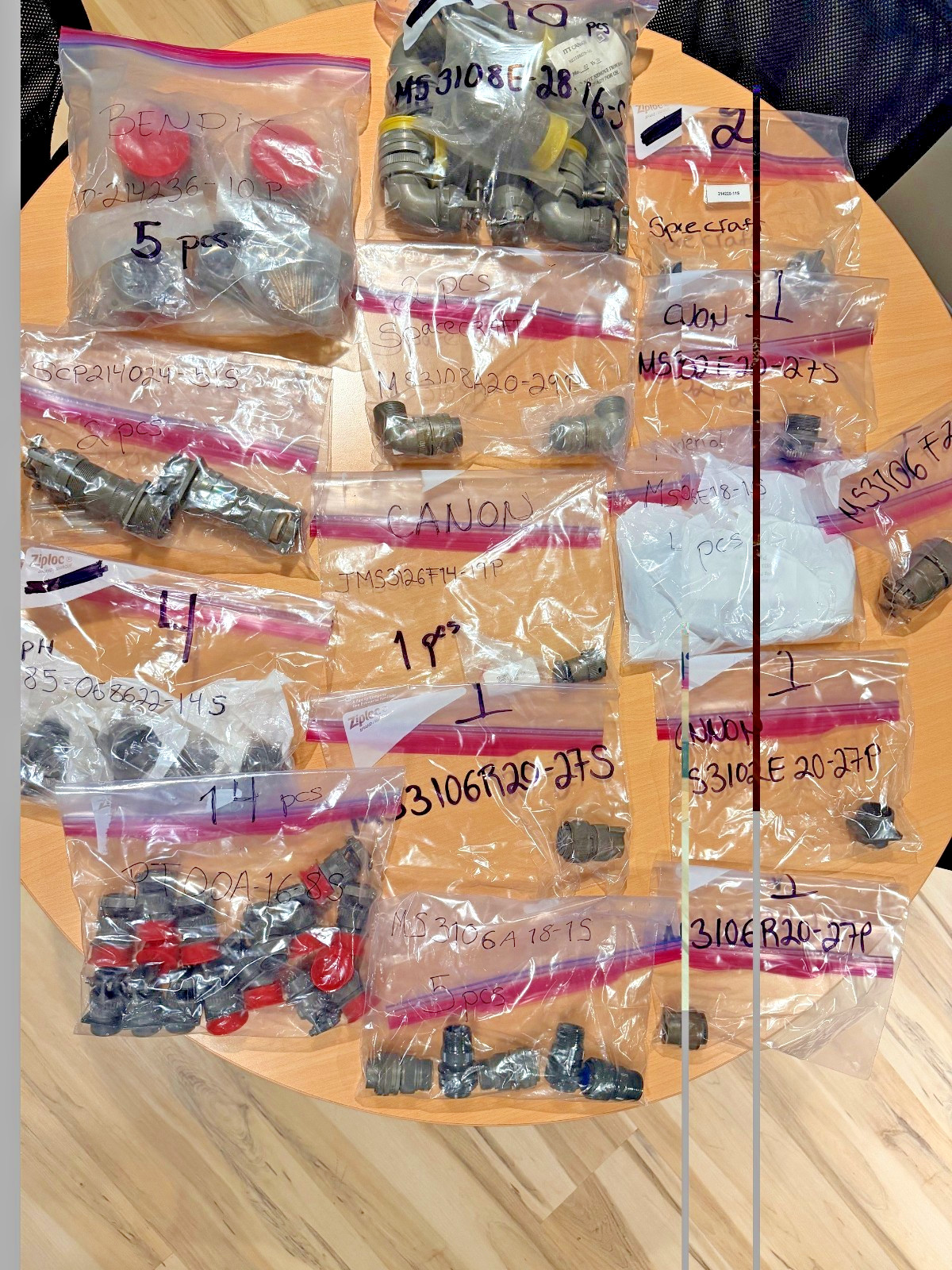 LARGE LOT MILITARY CONNECTORS AMPHENOL ITT CANNON BENDIX – LIST IN DETAILS