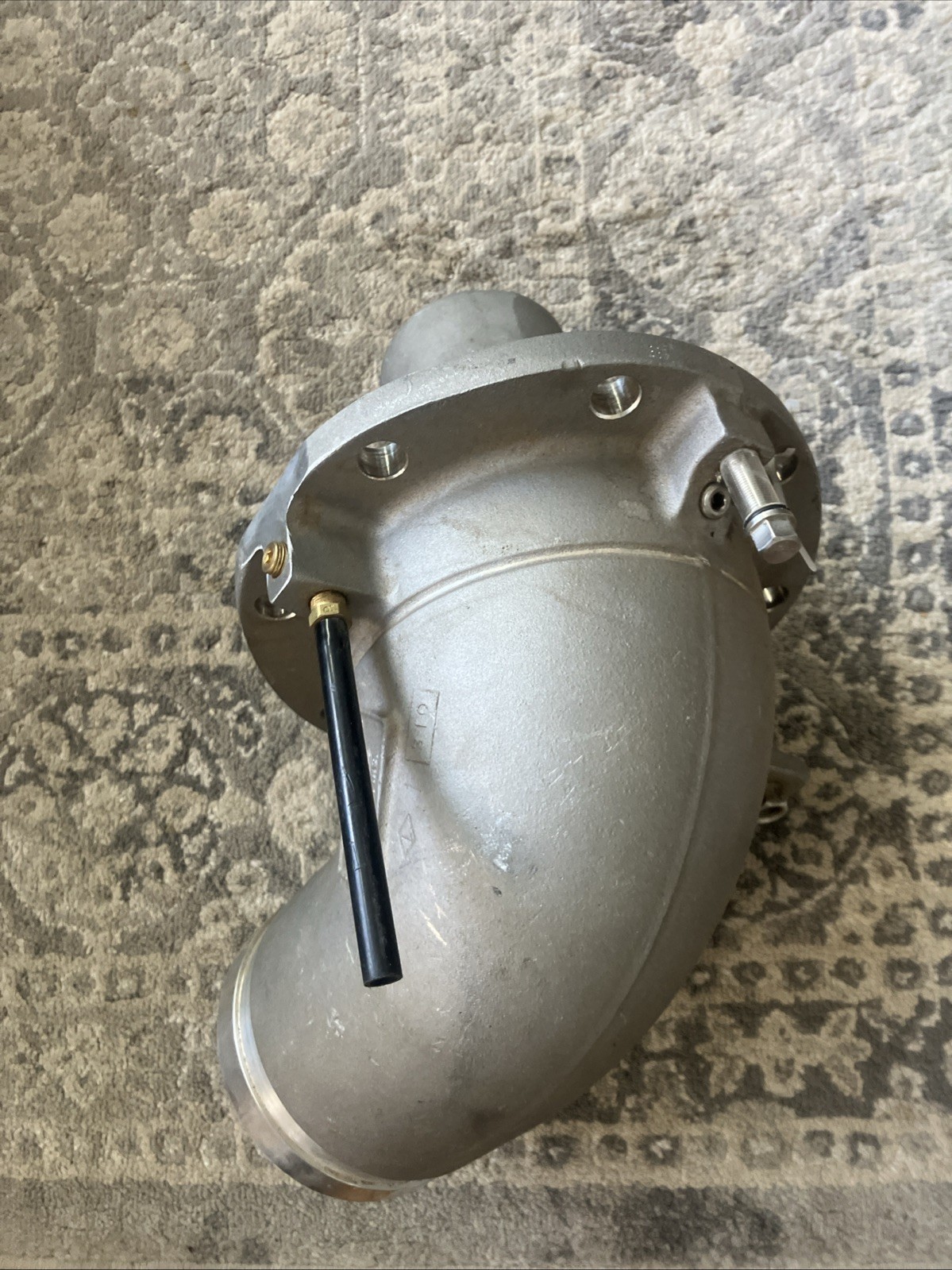 Betts EV46911ALTS 4 in. Aluminum Internal Air Emergency Valve – Elbow Grooved