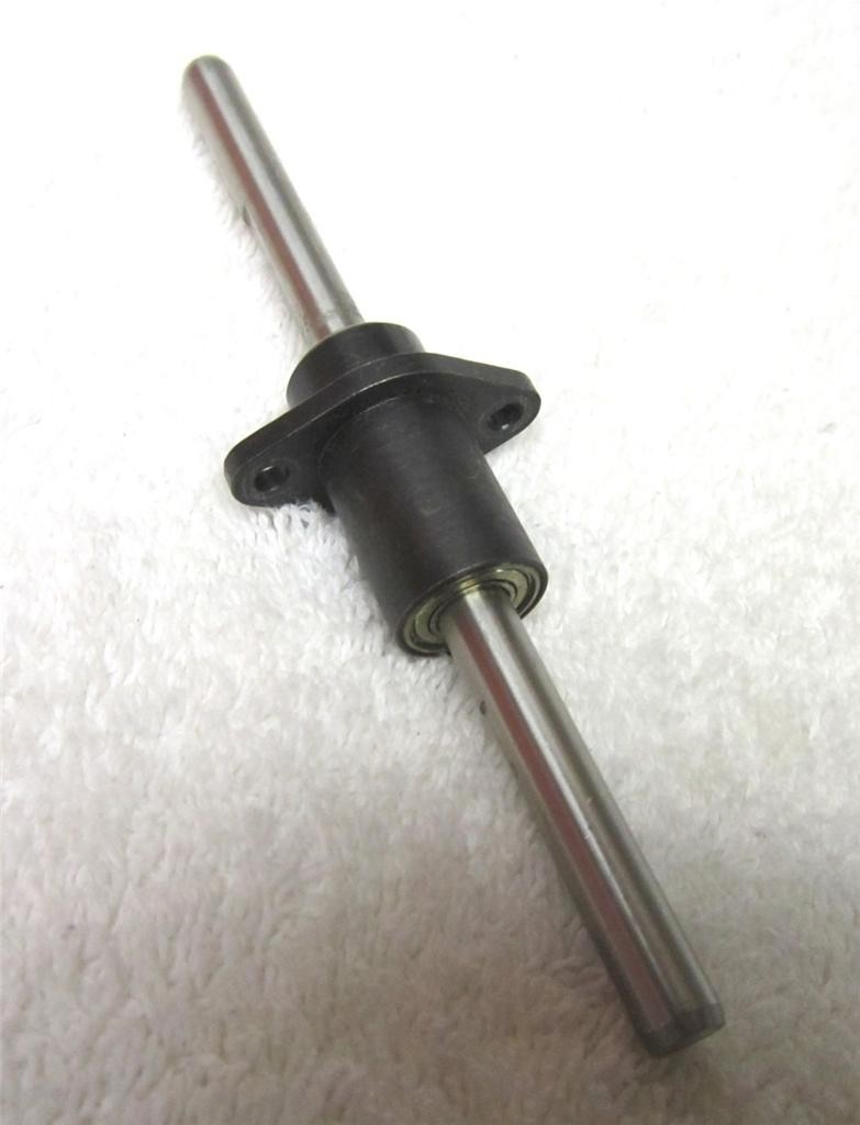 FLANGE MOUNT BEARING HOUSING WITH A 8mm SHAFT FOR MOUNTING PULLEYS/GEARS