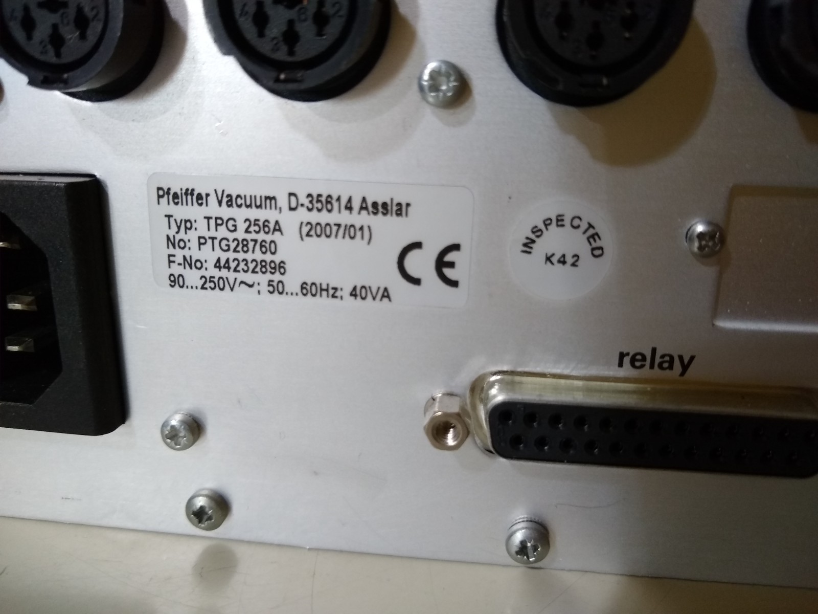 Pfeiffer Vacuum Pressure MaxiGauge Controller TPG 256A Bad Backlight Please Read