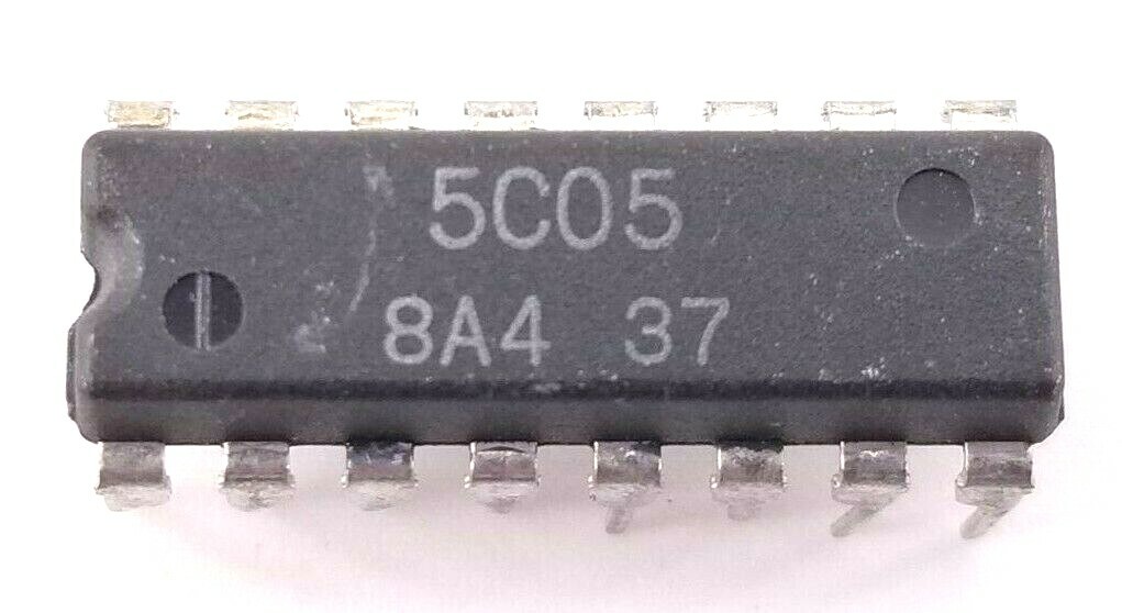 16-Pin DIP IC (Integrated Circuit) Socket Adapter, Through Hole, Lot of 18