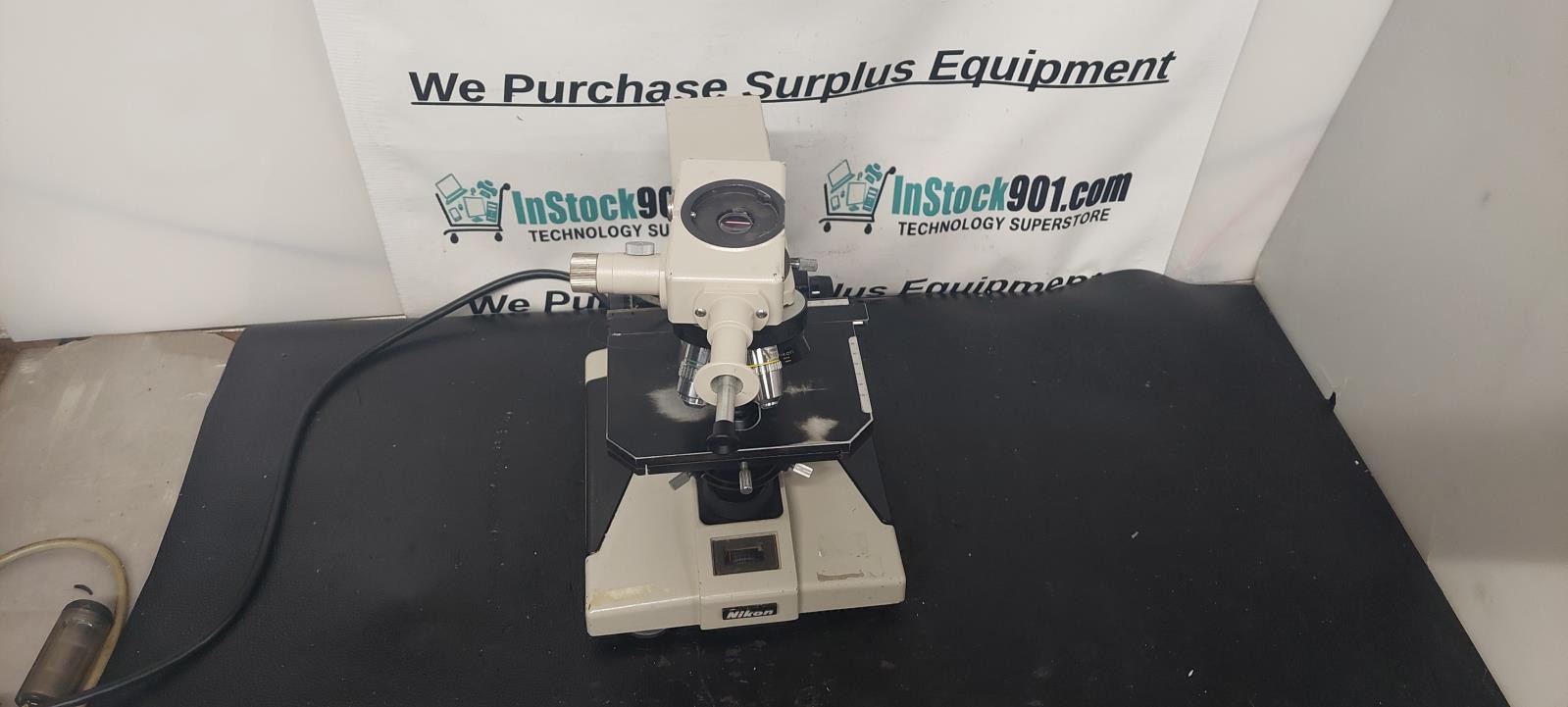 Nikon Optiphot Microscope w/ 6 Objectives