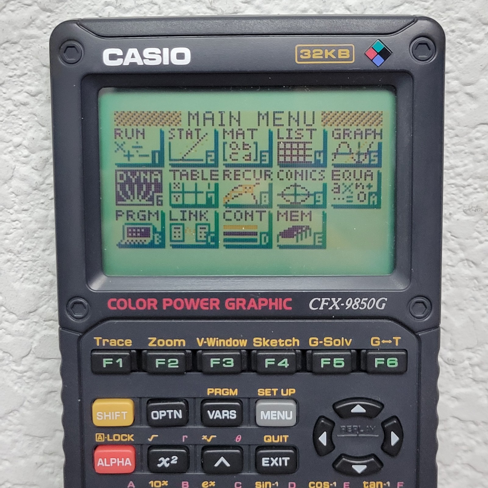 Casio CFX-9850G Graphing Calculator 32KB – TESTED WORKS