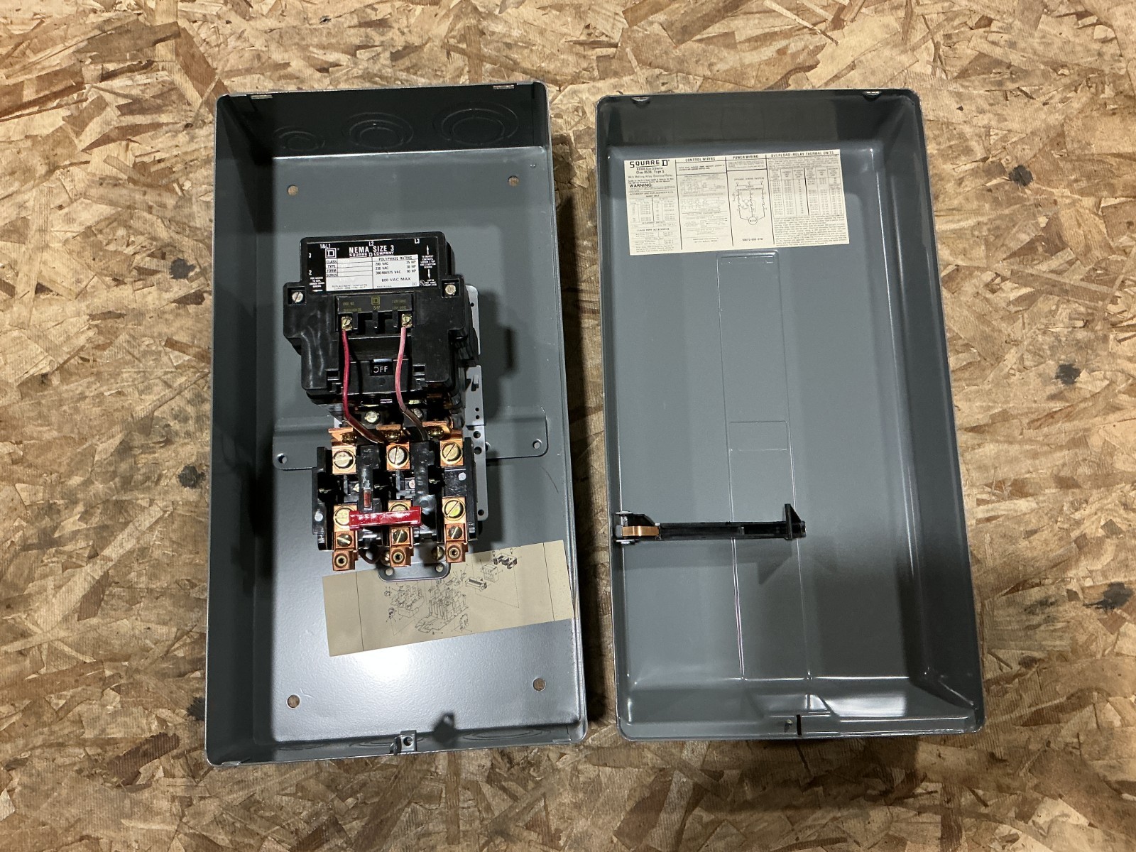 New Square D 8536SEG1V02S Ser A AC Magnetic Starter 110/120V 50/60HZ