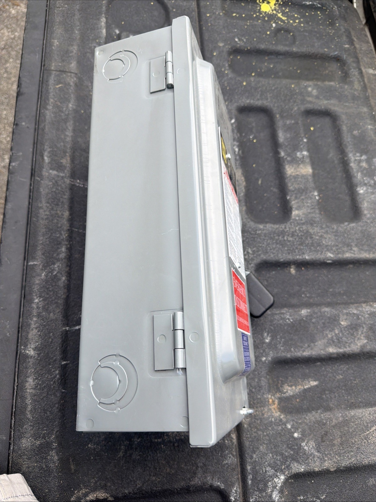 SQUARE D D222N FUSIBLE SAFETY SWITCH 60 AMP 240V LG
