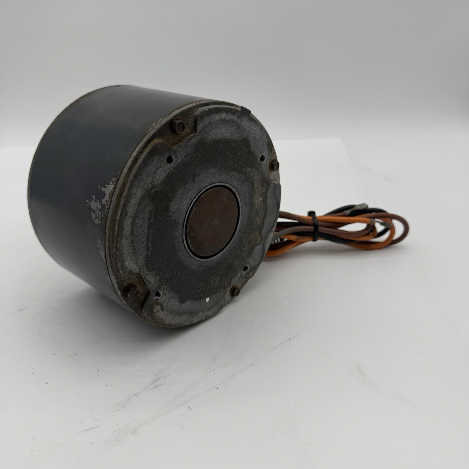 Emerson K55HXLAJ-9880 Condenser Fan Motor 1075 RPM 1/6 HP 200-230 V used