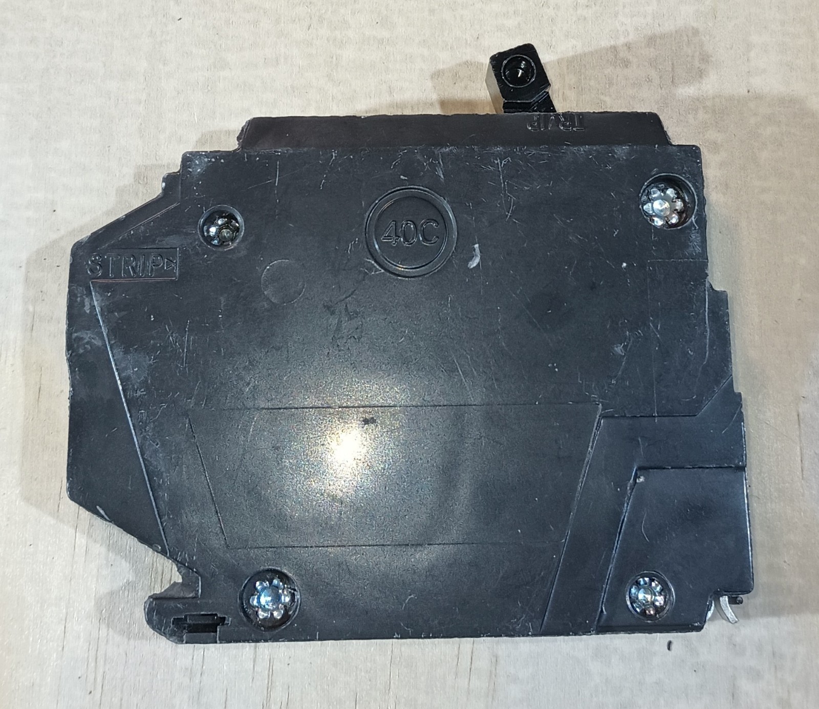 GE THQP115 15A Circuit Breaker
