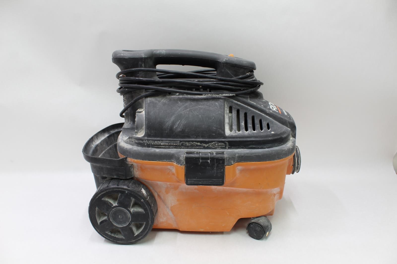 Ridgid 4 Gal. 120V Electric Portable Wet Dry Shop Vacuum, WD40701
