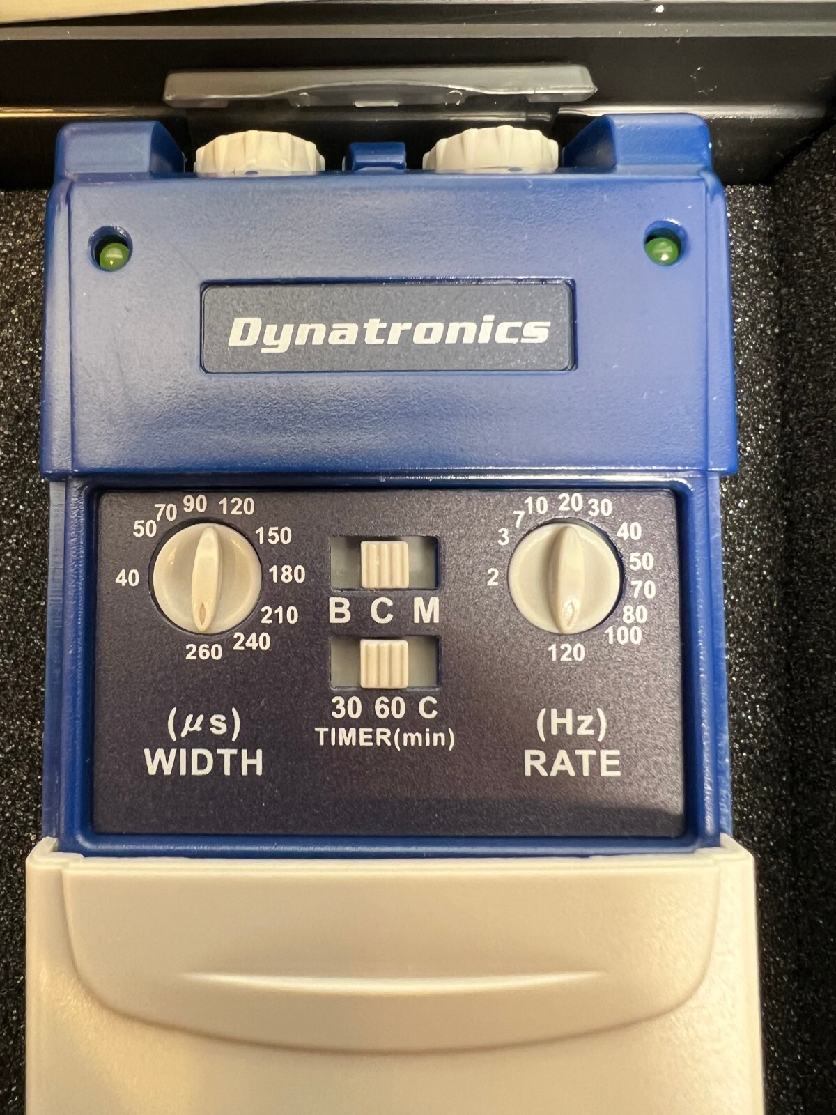 Dynatronics Dual-Channel Analog TENS Unit with a Timer -Relief from chronic Pain