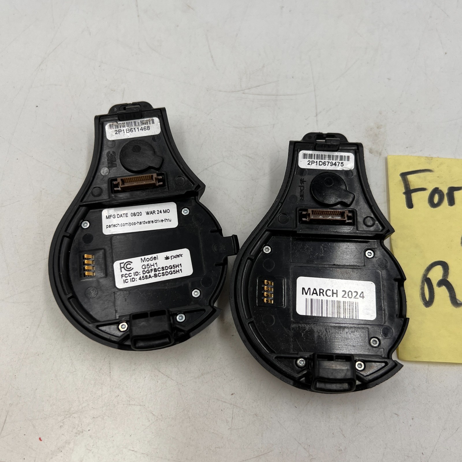 *FOR PARTS OR REPAIR* 2 PAR G5H1 3M Wireless Drive Thru Intercom Headset Pods