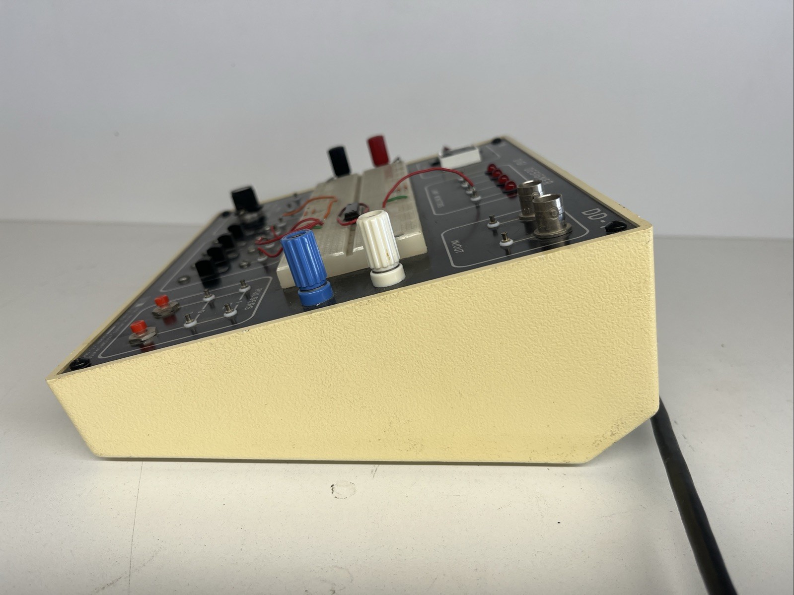 E&L Instruments Inc. Digi Designer DD-1 02