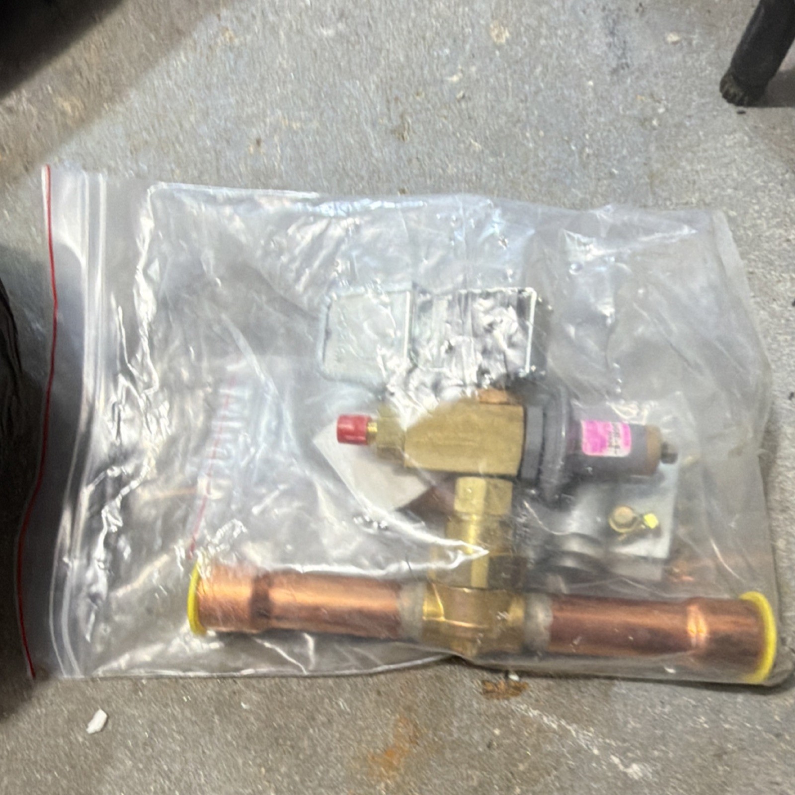 Sporlan Y1267-SHGBE-8 Hot Gas Bypass Valve Brass/Copper for HVAC/R