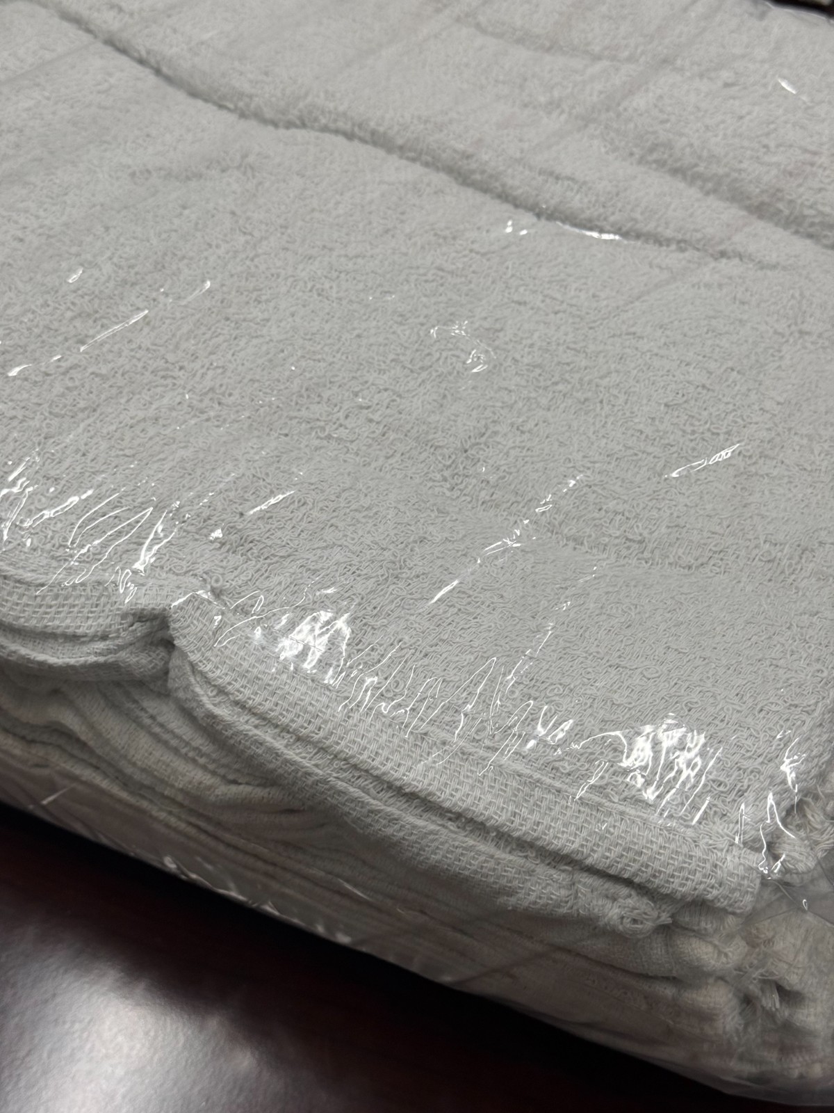 400 Count Terry Towels Ideal For Cleaning Polishing Rags 14″ x 17″ (4 Packs)