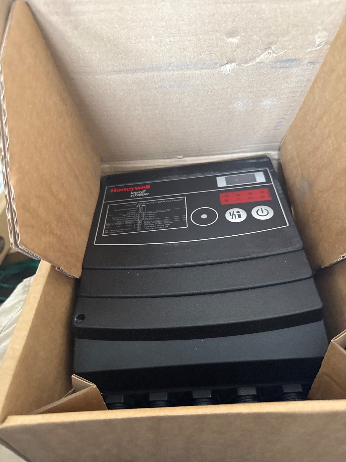 honeywell krom schroder bcu 465q8p6c0d200k1e1